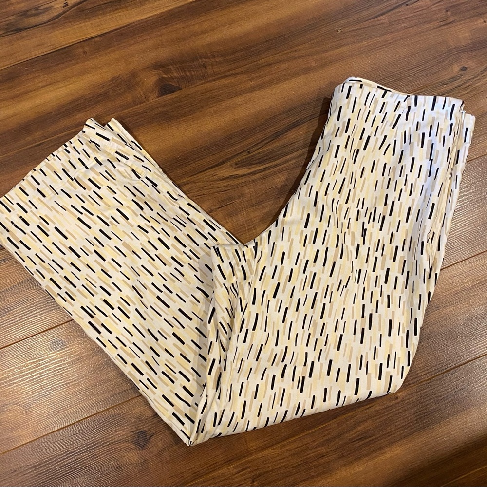 Geoffrey Beene sport capris